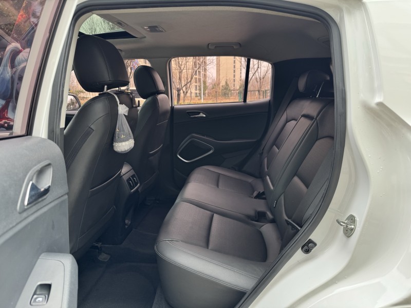 济宁18年现代ix356