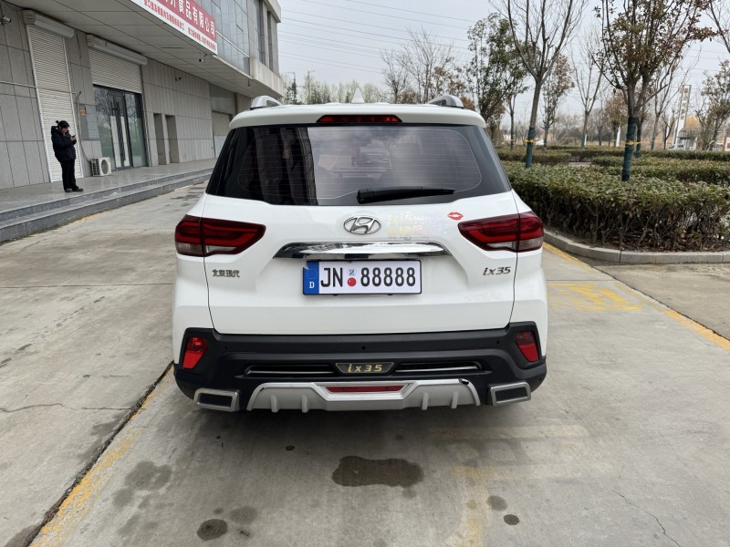 济宁18年现代ix359