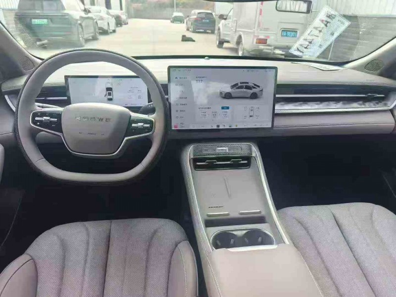 衡阳25年荣威M74