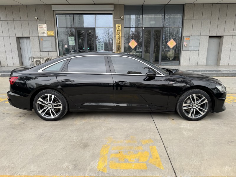 濟寧19年奧迪A6L8