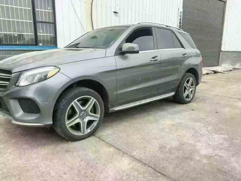 张家界19年奔驰GLE2