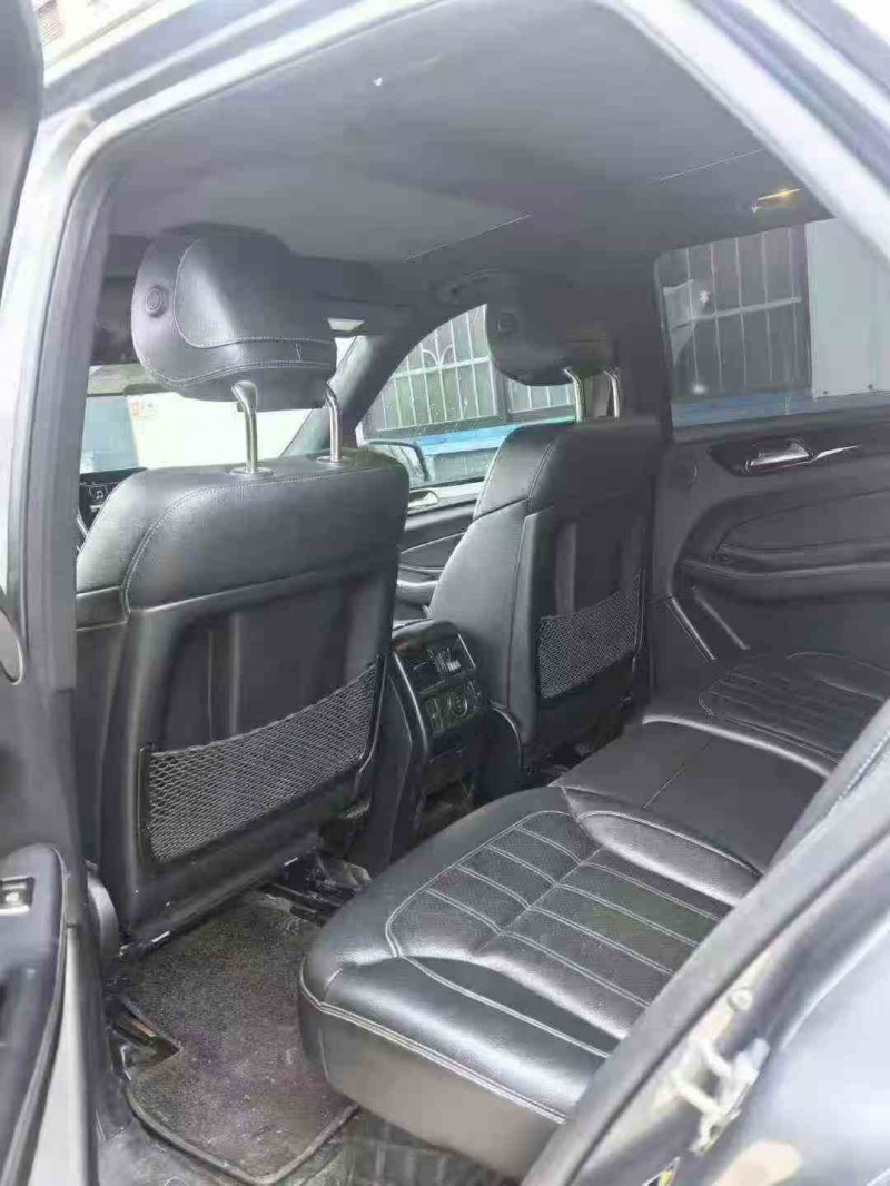 张家界19年奔驰GLE5