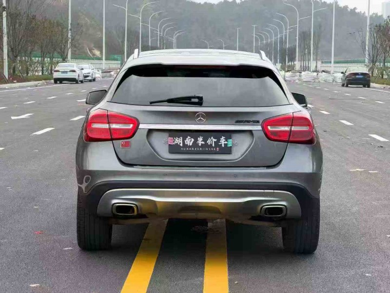 张家界15年奔驰GLA9