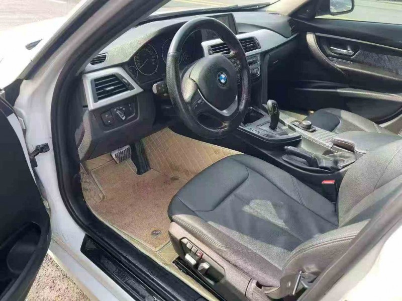 鄭州17年寶馬3系9