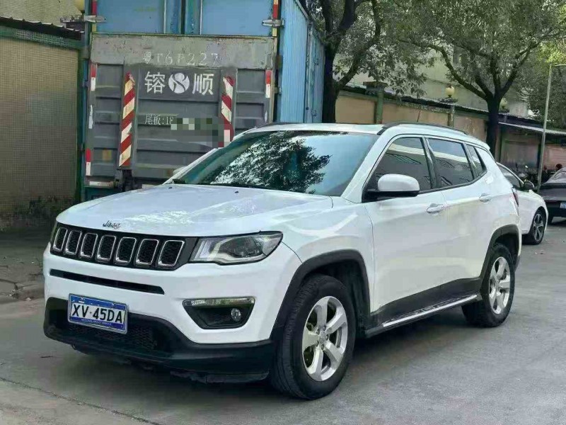 汕頭17年Jeep指南者2