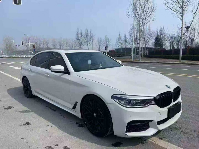 郑州18年宝马5系3