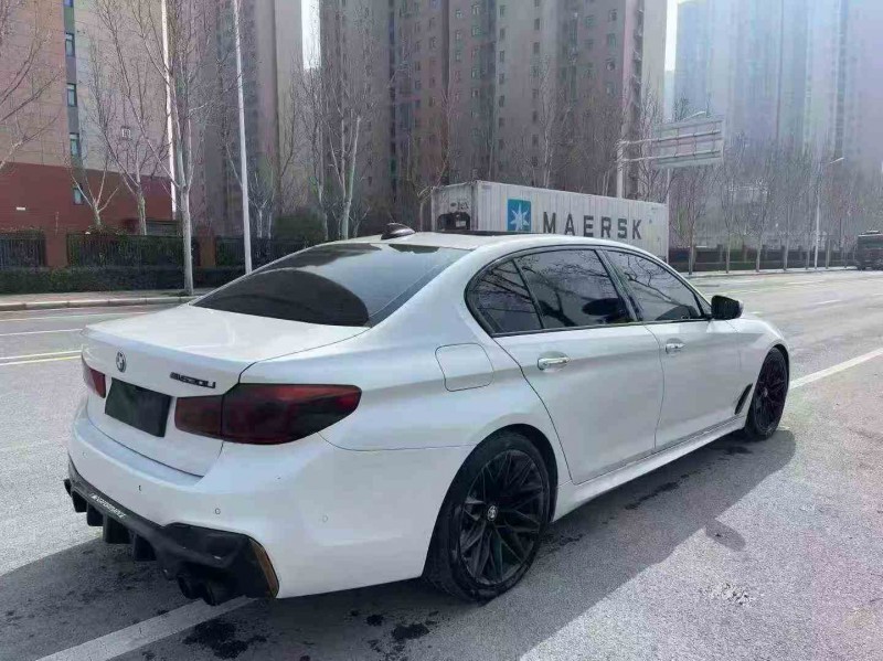 郑州18年宝马5系8