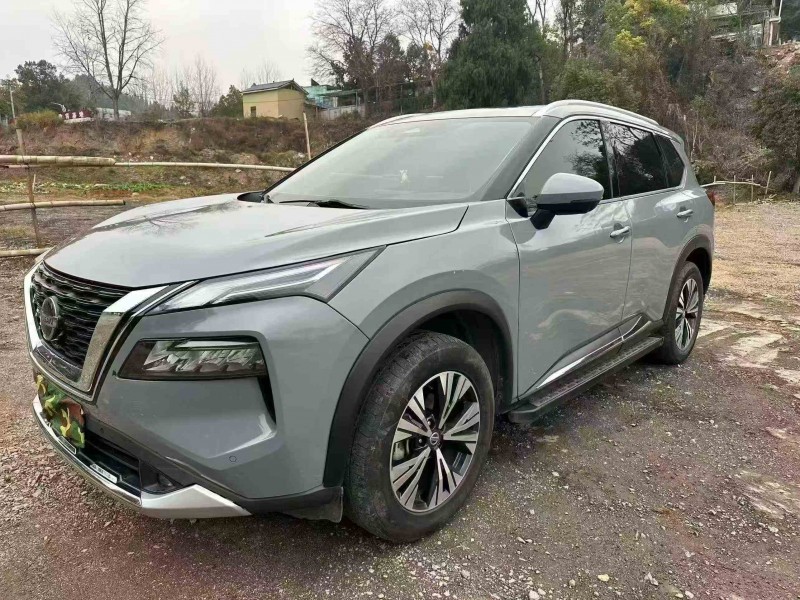 衡阳21年日产奇骏3