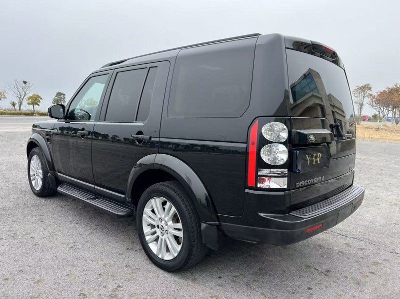 盐城15年路虎发现8