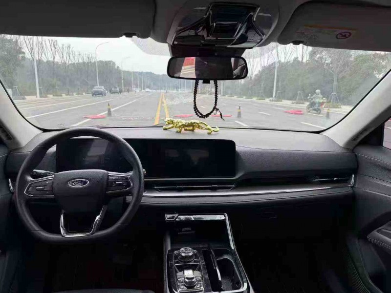 衡阳24年福特领睿5