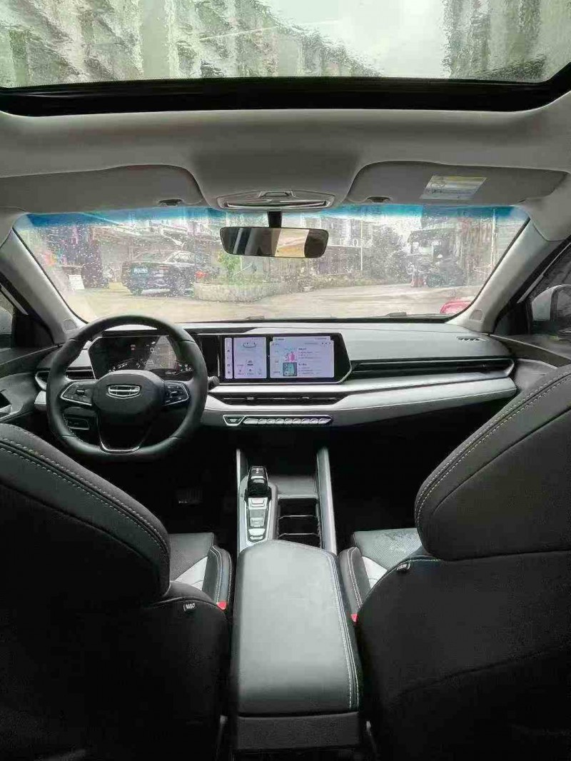 常德24年吉利缤瑞5