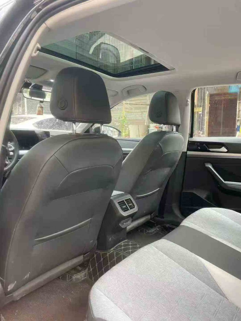 常德23年大众朗逸6