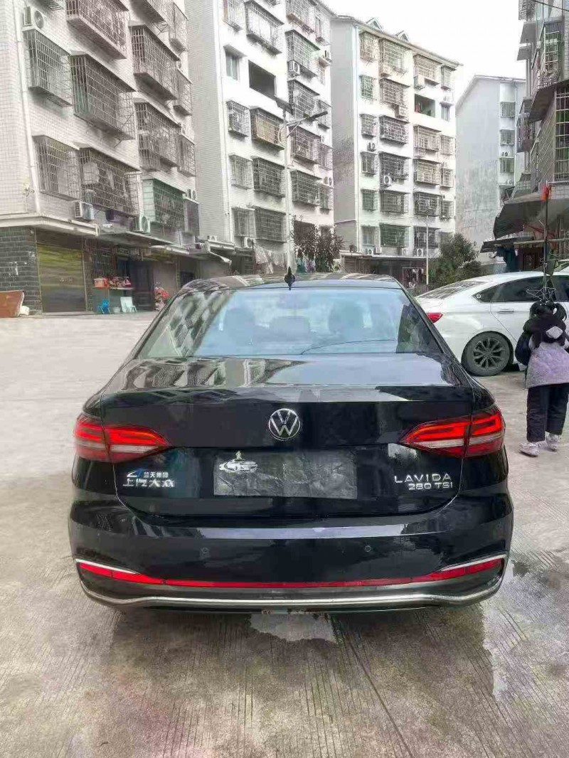 常德23年大众朗逸7