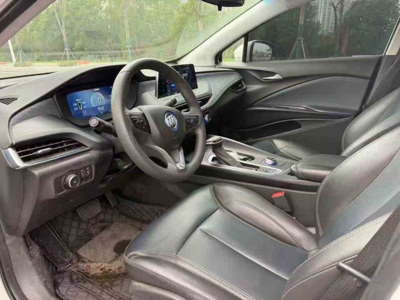 衡阳24年别克微蓝6