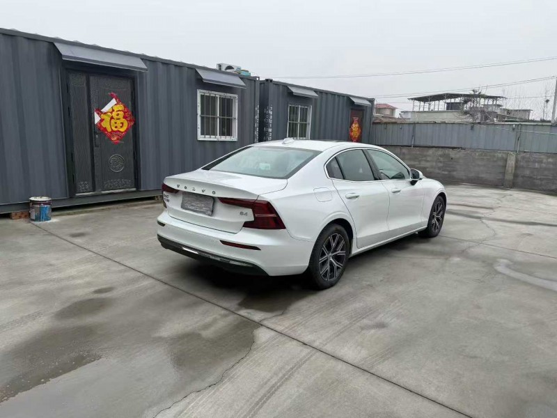 徐州24年沃尔沃S60L4