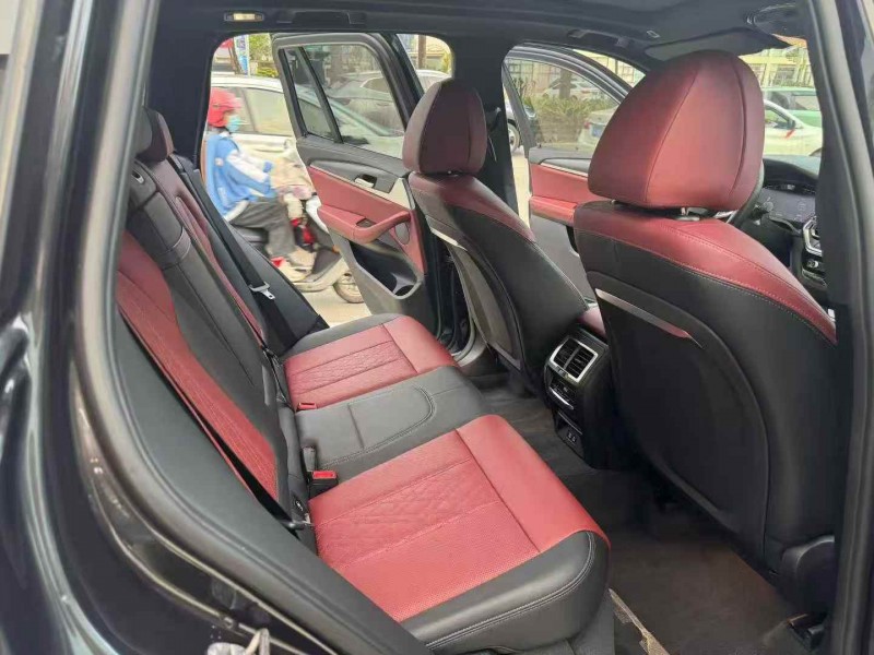 廣州22年寶馬X35