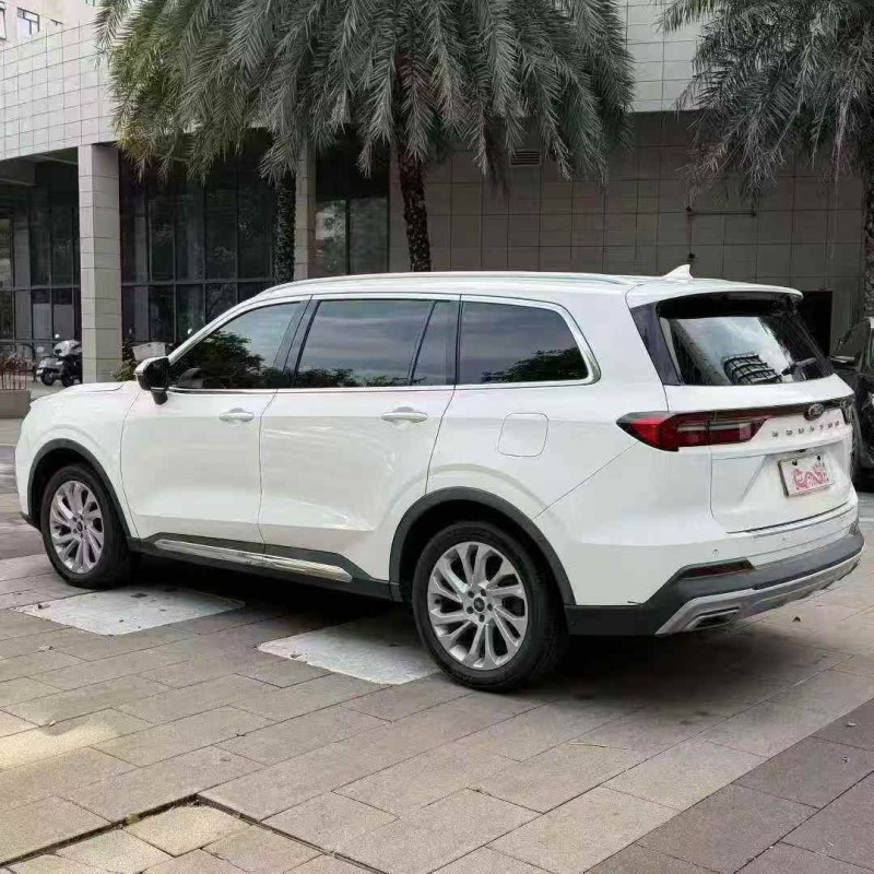 广州22年福特领裕7