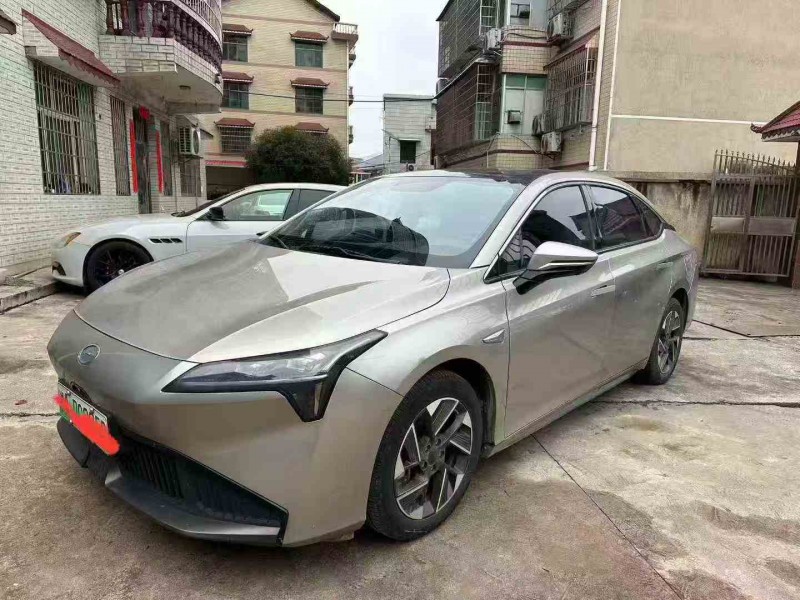 岳阳23年传祺埃安S2