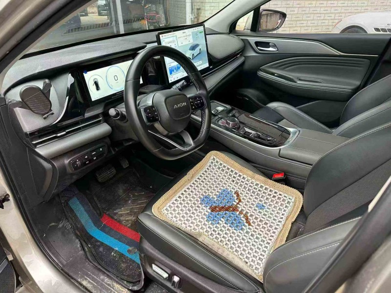 岳阳23年传祺埃安S6