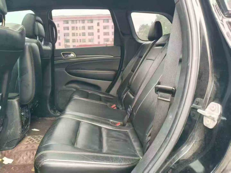 岳阳18年Jeep大切诺基6