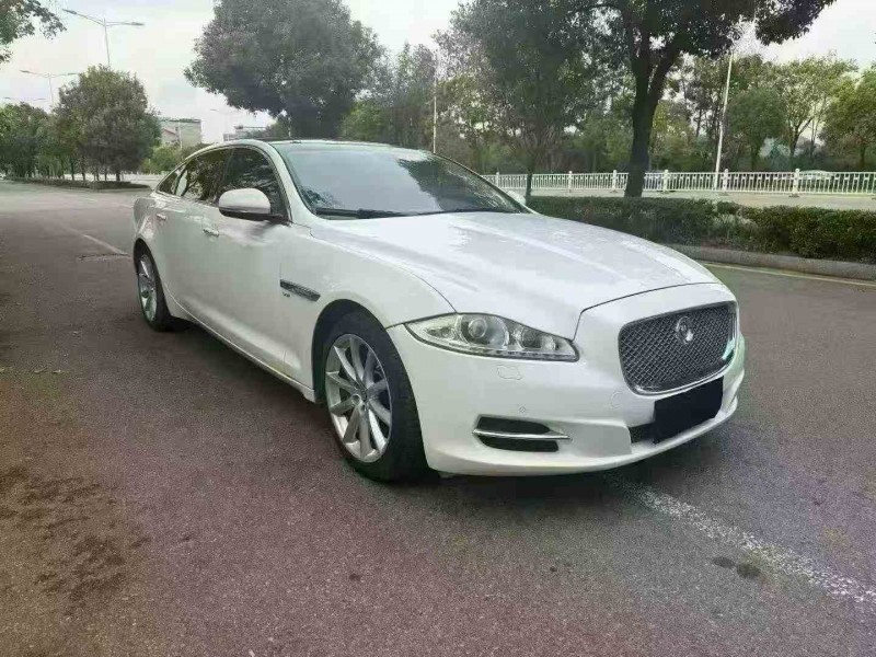 张家界12年捷豹XJL3