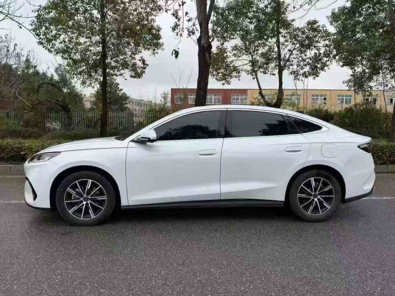 岳阳25年比亚迪海豹6