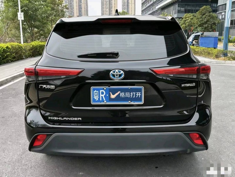 东莞23年丰田汉兰达9