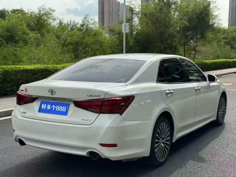 东莞18年丰田皇冠7