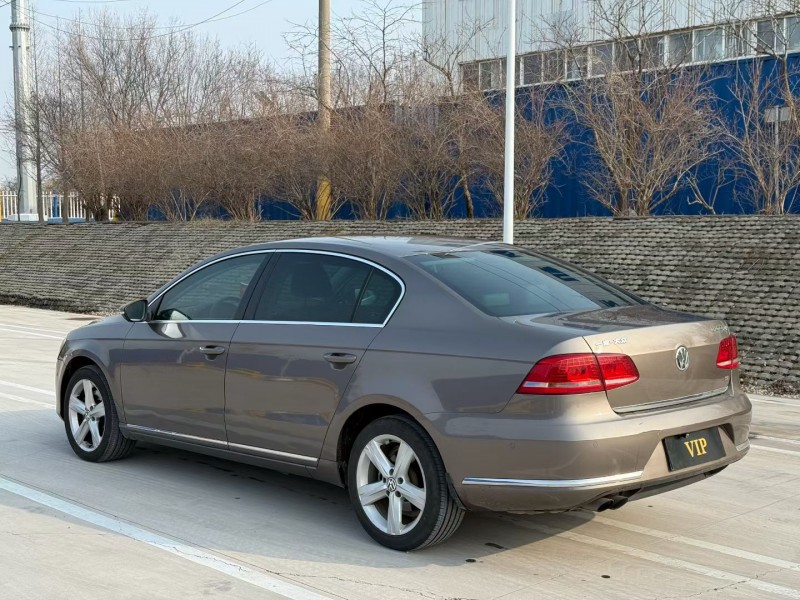 青岛13年大众迈腾7