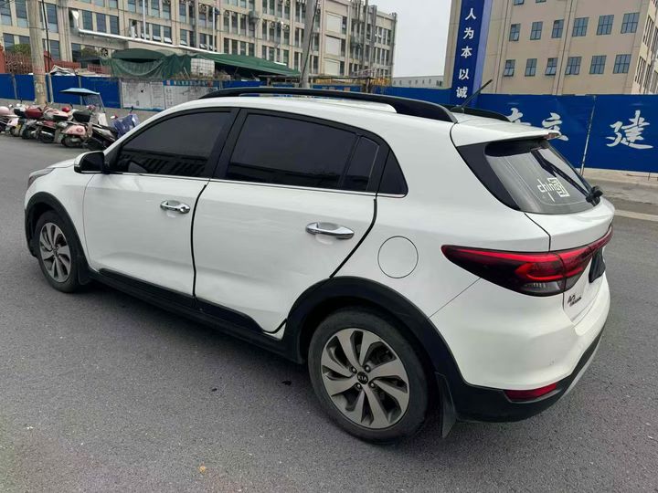 娄底18年起亚KXCROSS7