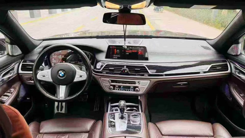 深圳19年寶馬7系5