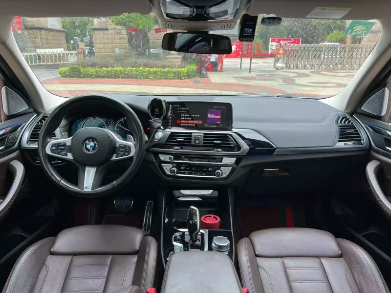 佛山19年寶馬X34