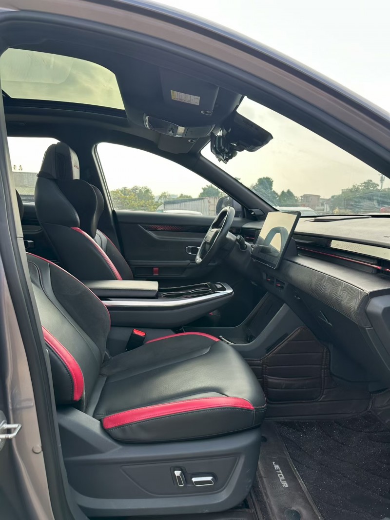 中山22年奇瑞捷途6