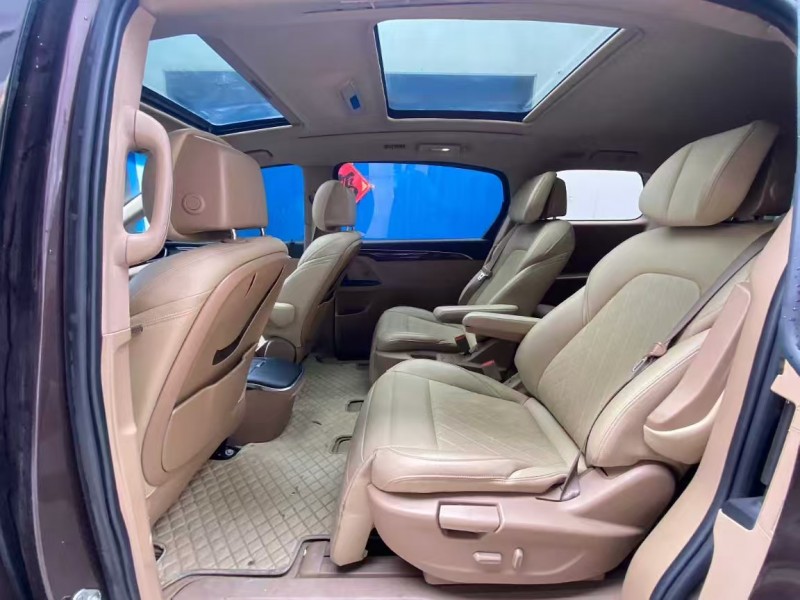 濰坊17年別克GL85