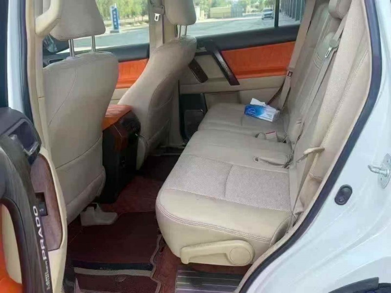 榆林18年豐田普拉多6