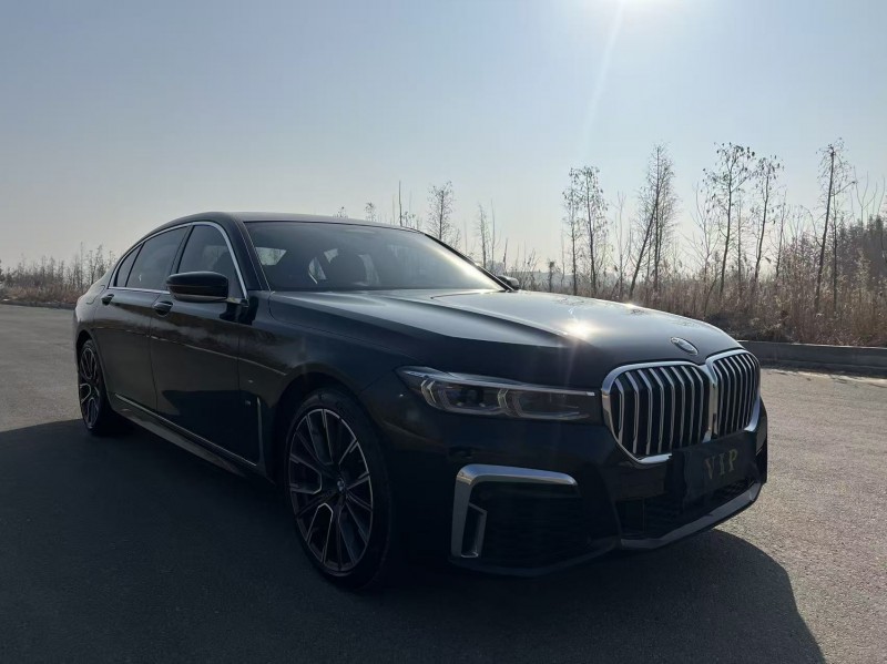 盐城23年宝马7系2