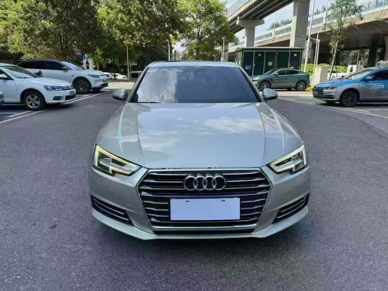 长沙18年奥迪A4L1