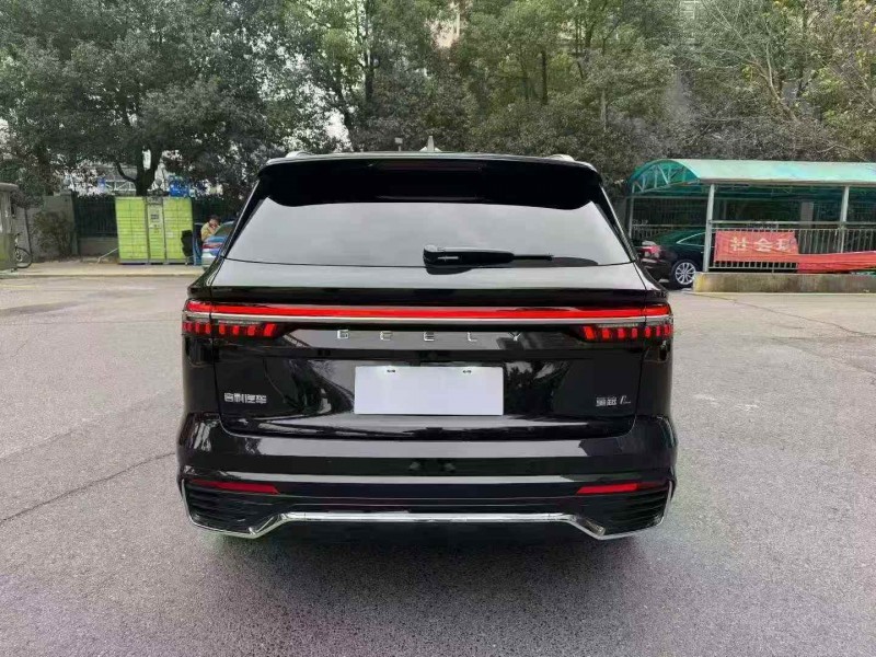 长沙25年吉利星越5