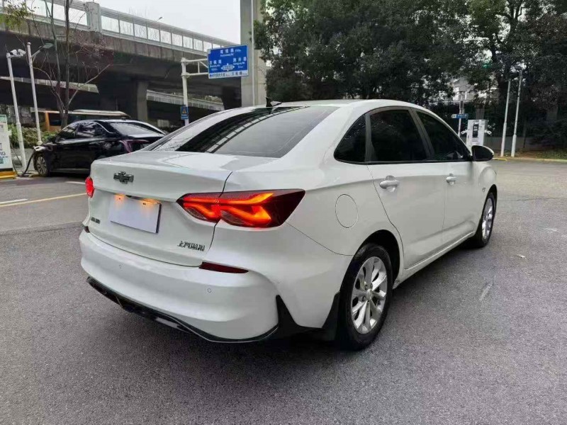 长沙24年雪佛兰科鲁泽4