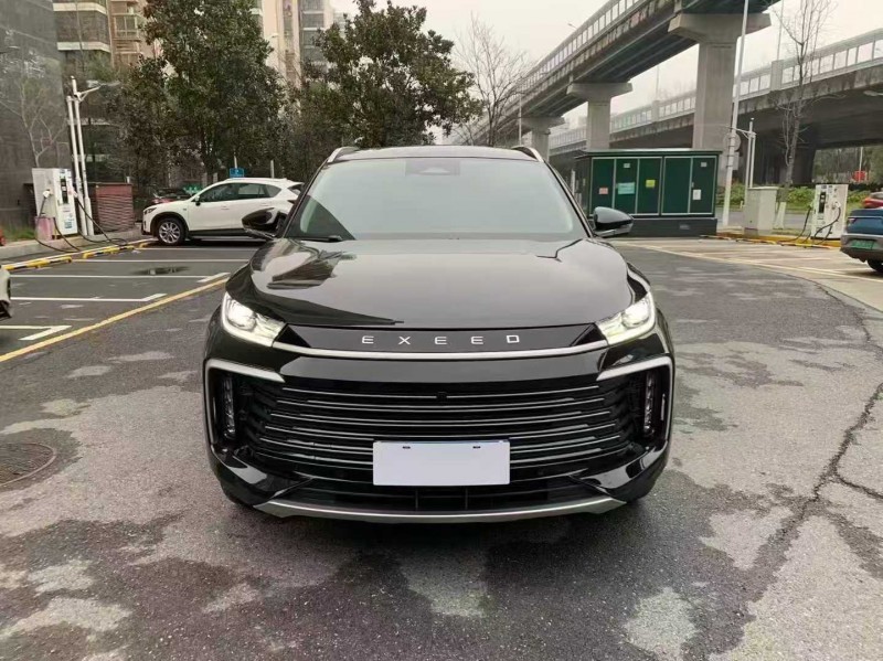 长沙25年奇瑞星途1