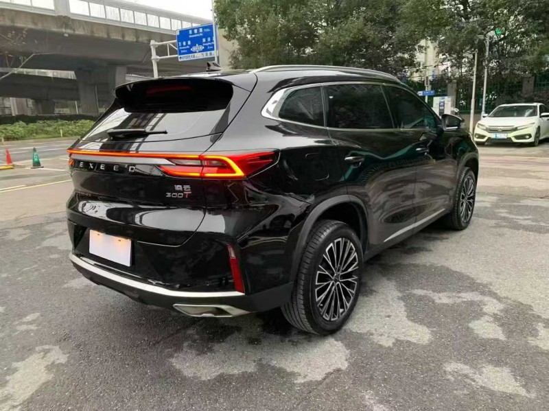 长沙25年奇瑞星途3