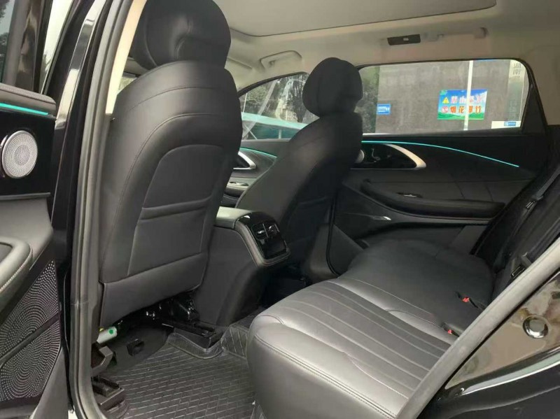 长沙25年奇瑞星途8