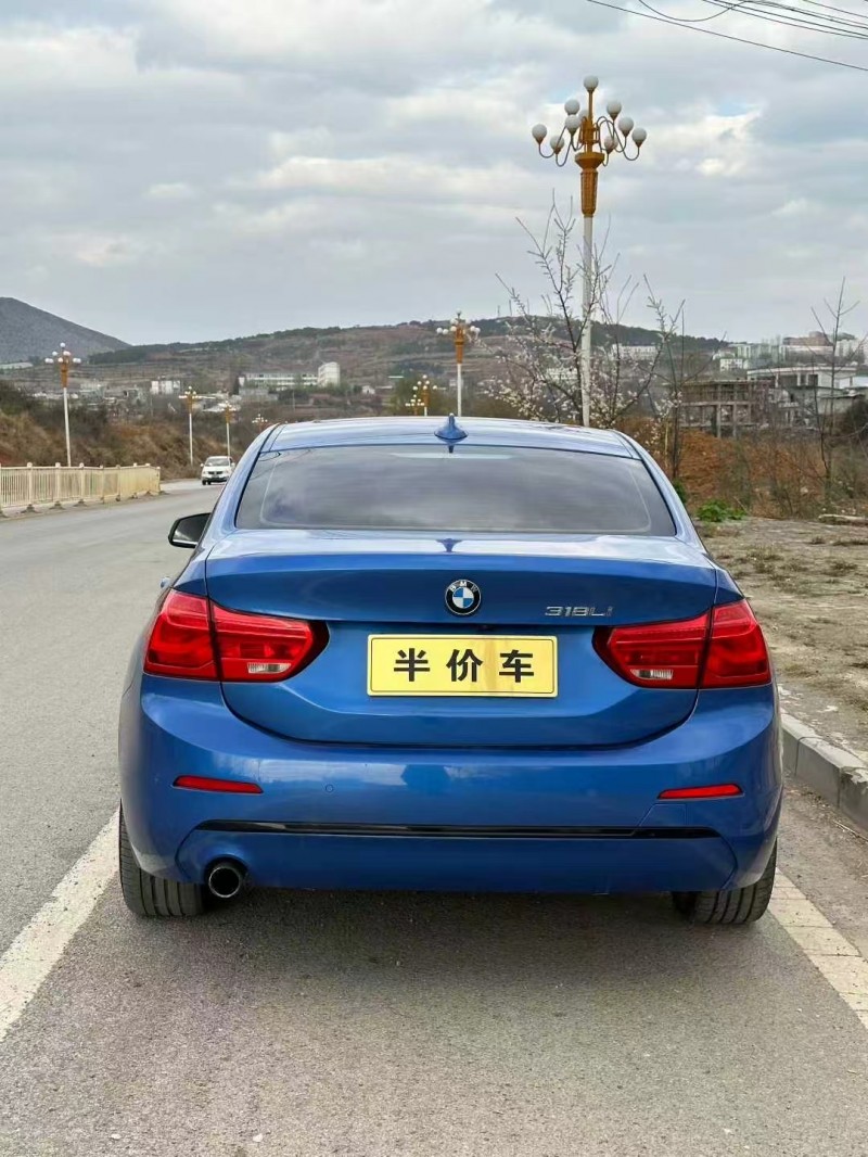 銅仁17年寶馬1系9