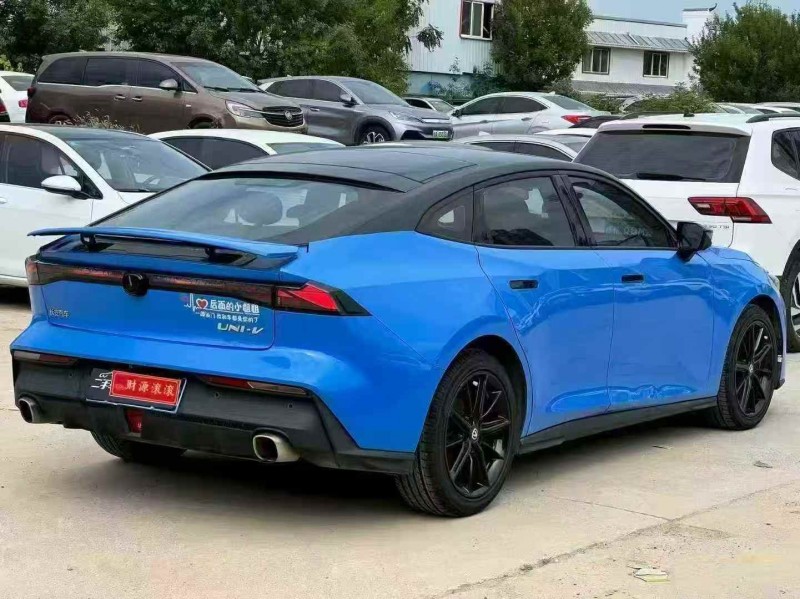 郑州22年长安汽车UNI9