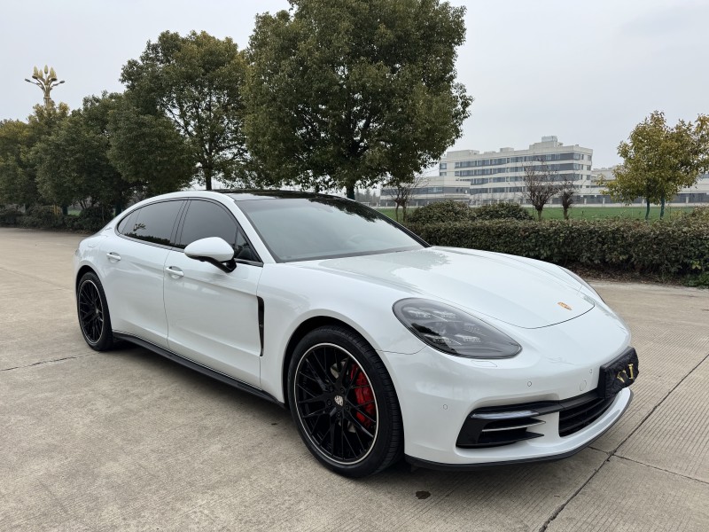 盐城21年保时捷帕拉梅拉3