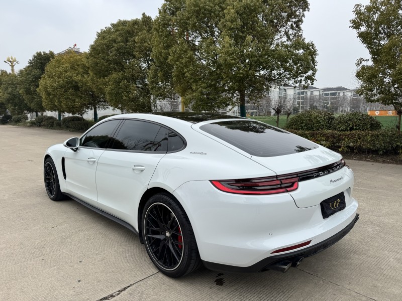 盐城21年保时捷帕拉梅拉5