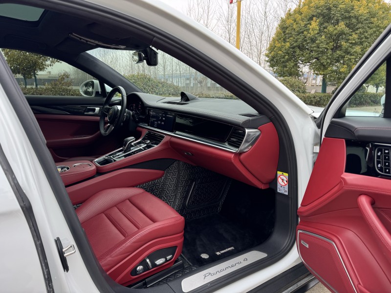 盐城21年保时捷帕拉梅拉8