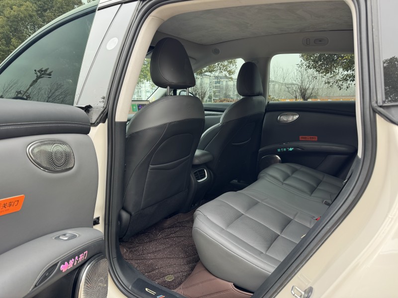 盐城24年智己LS67