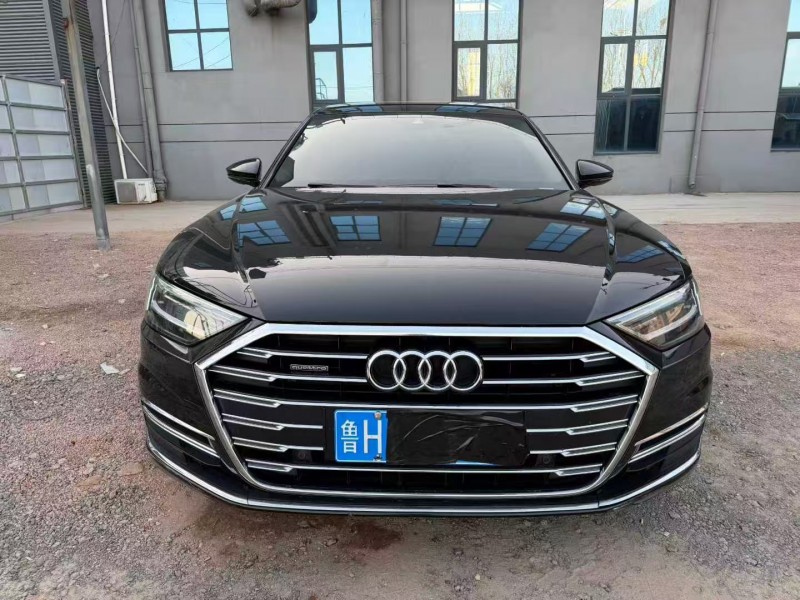 焦作18年奥迪A8L1