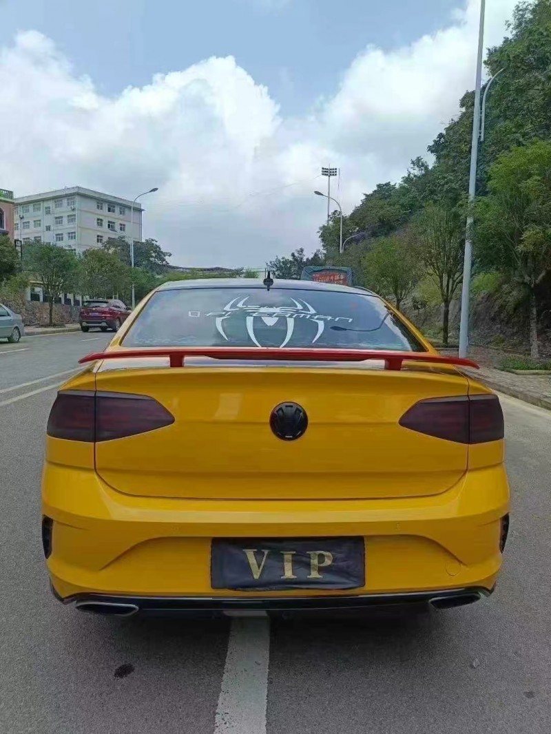 铜仁17年大众凌渡8